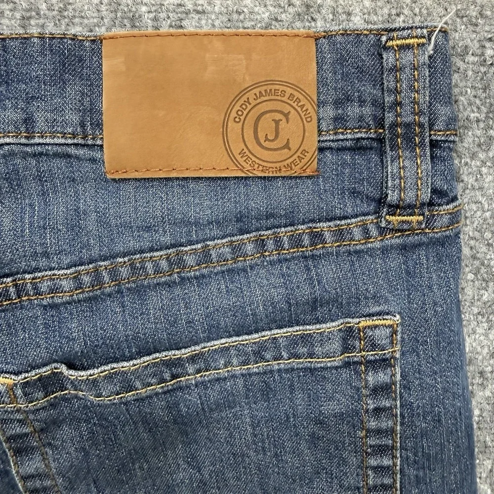 Cody James Relaxed Boot Cut Duke distressed jeans men's size 36 36x34 (READ)
